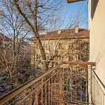 Colorful Two Bedroom Apartment Next To Serdika Center Sofia
