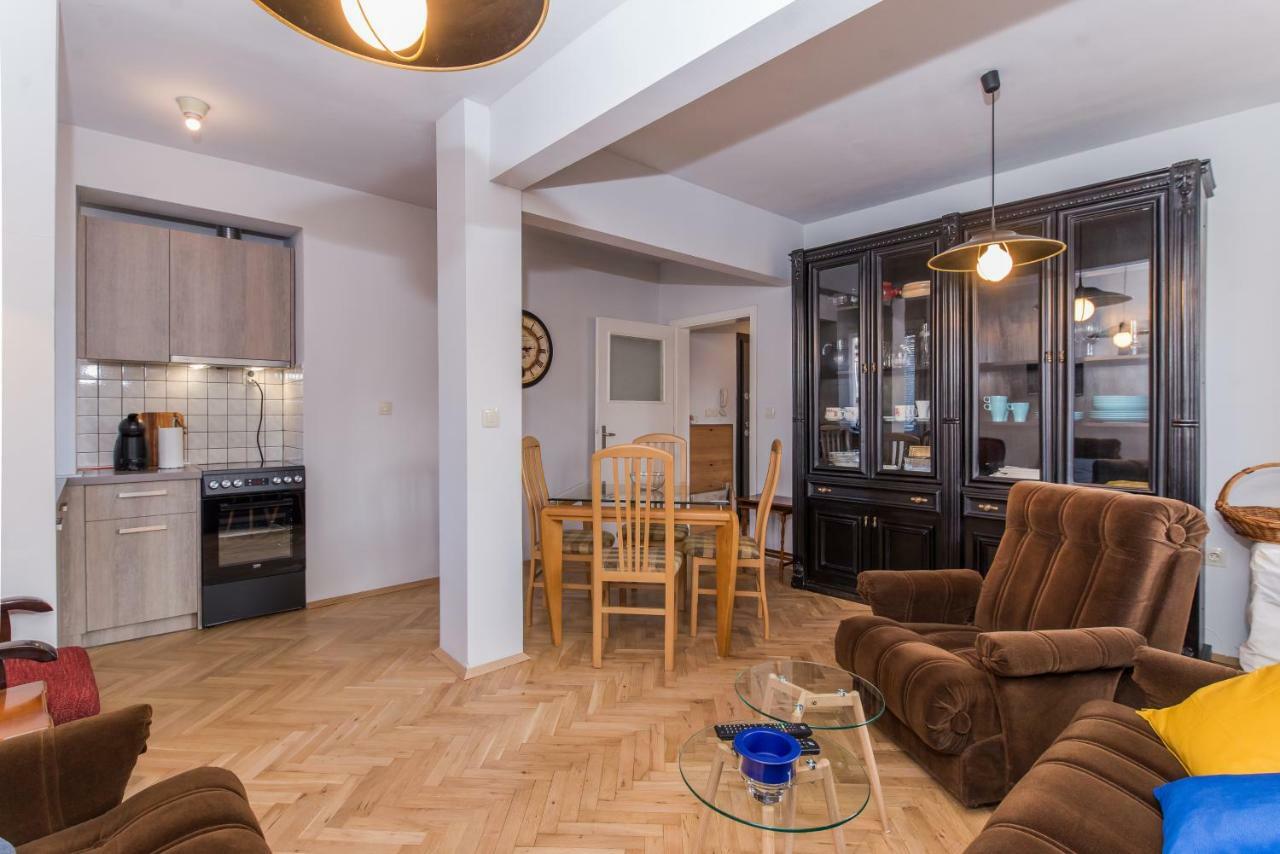 Colorful Two Bedroom Next To Serdika Center Apartment Sofia
