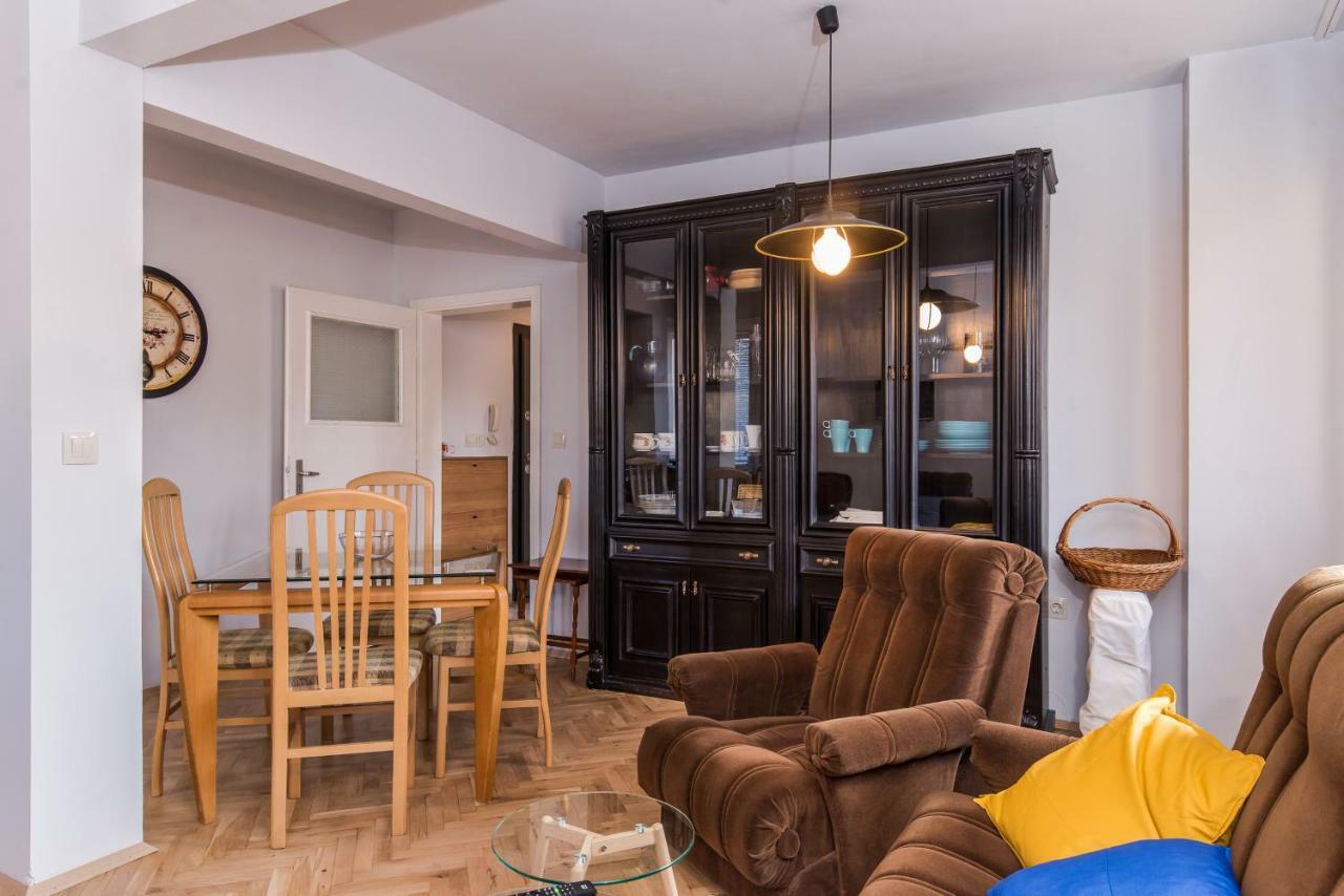 Apartment Colorful Two Bedroom Next To Serdika Center *